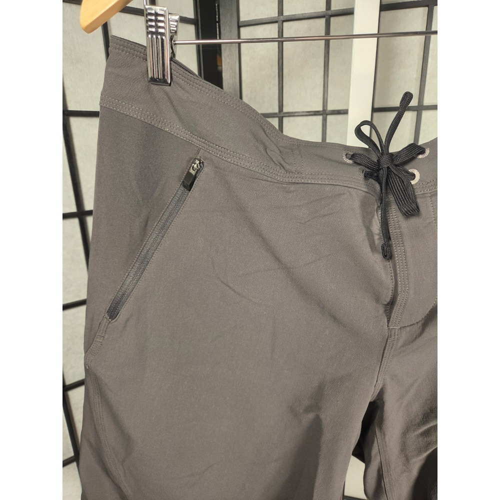 The North Face Granola Gorpcore Swim Trucks Board Shorts Gray Swim Size 38 - Picture 3 of 6